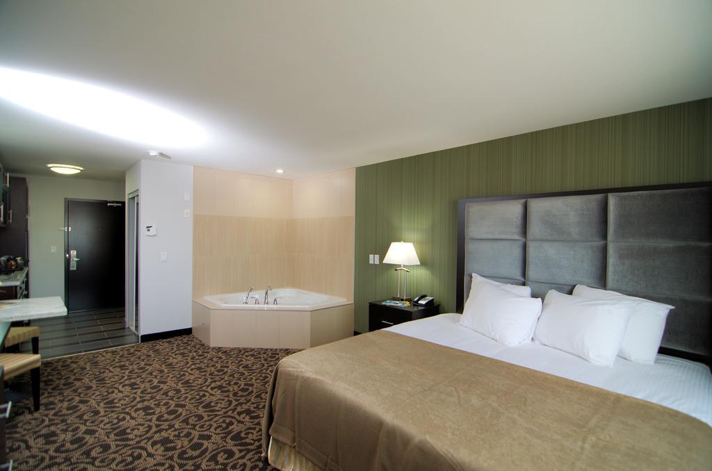 Paradise Inn And Suites Redwater Екстер'єр фото