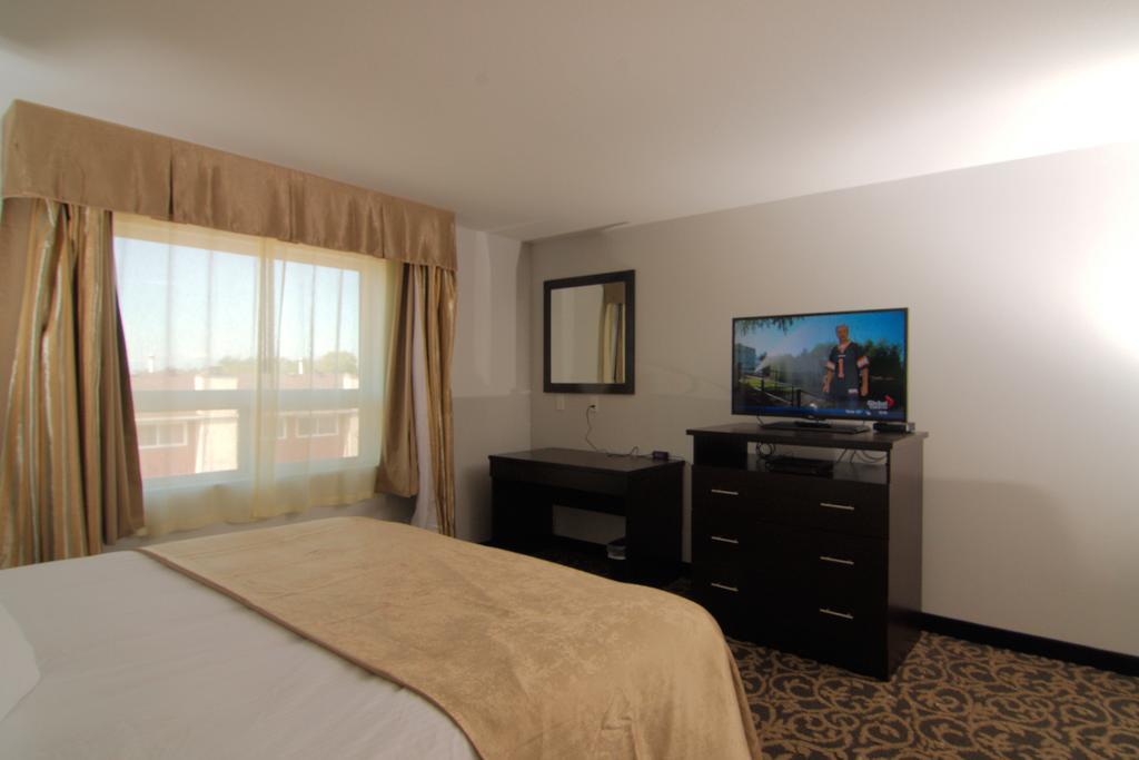 Paradise Inn And Suites Redwater Екстер'єр фото