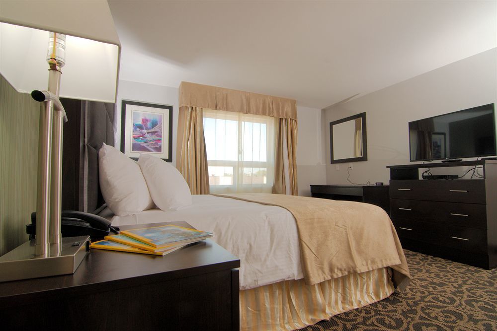 Paradise Inn And Suites Redwater Екстер'єр фото