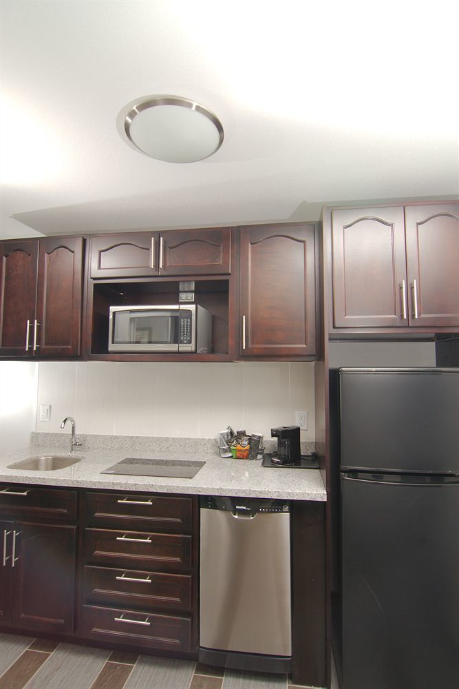 Paradise Inn And Suites Redwater Екстер'єр фото