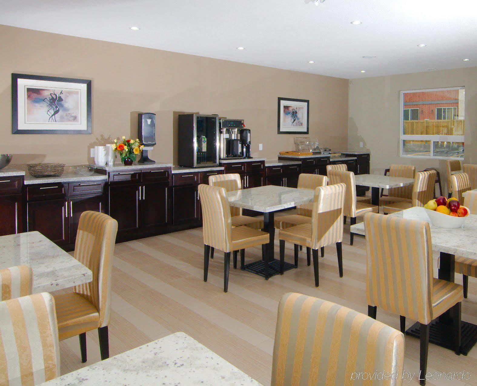 Paradise Inn And Suites Redwater Екстер'єр фото